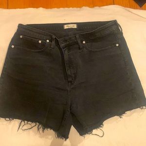 Madewell size 33 high rise black denim shorts